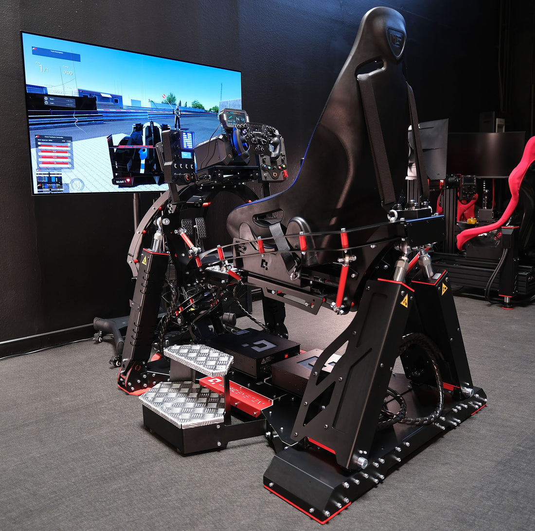 Full Motion Racing Simulator 6DOF Racing Simulator Race Engineering